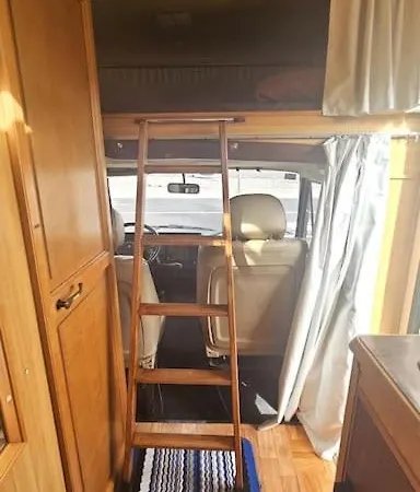 Autocaravana Vacacional 营地 *