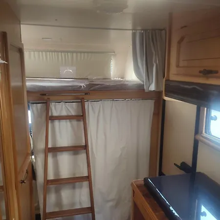 Κάμπινγκ Autocaravana Vacacional Costa Adeje (Tenerife)